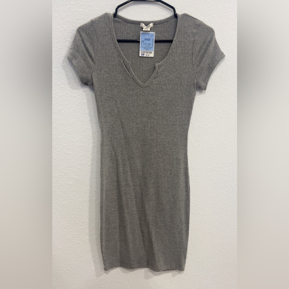 Gray ribbed dress